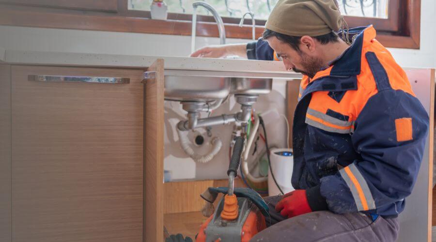 Professional expert plumbing services in Durango, IA